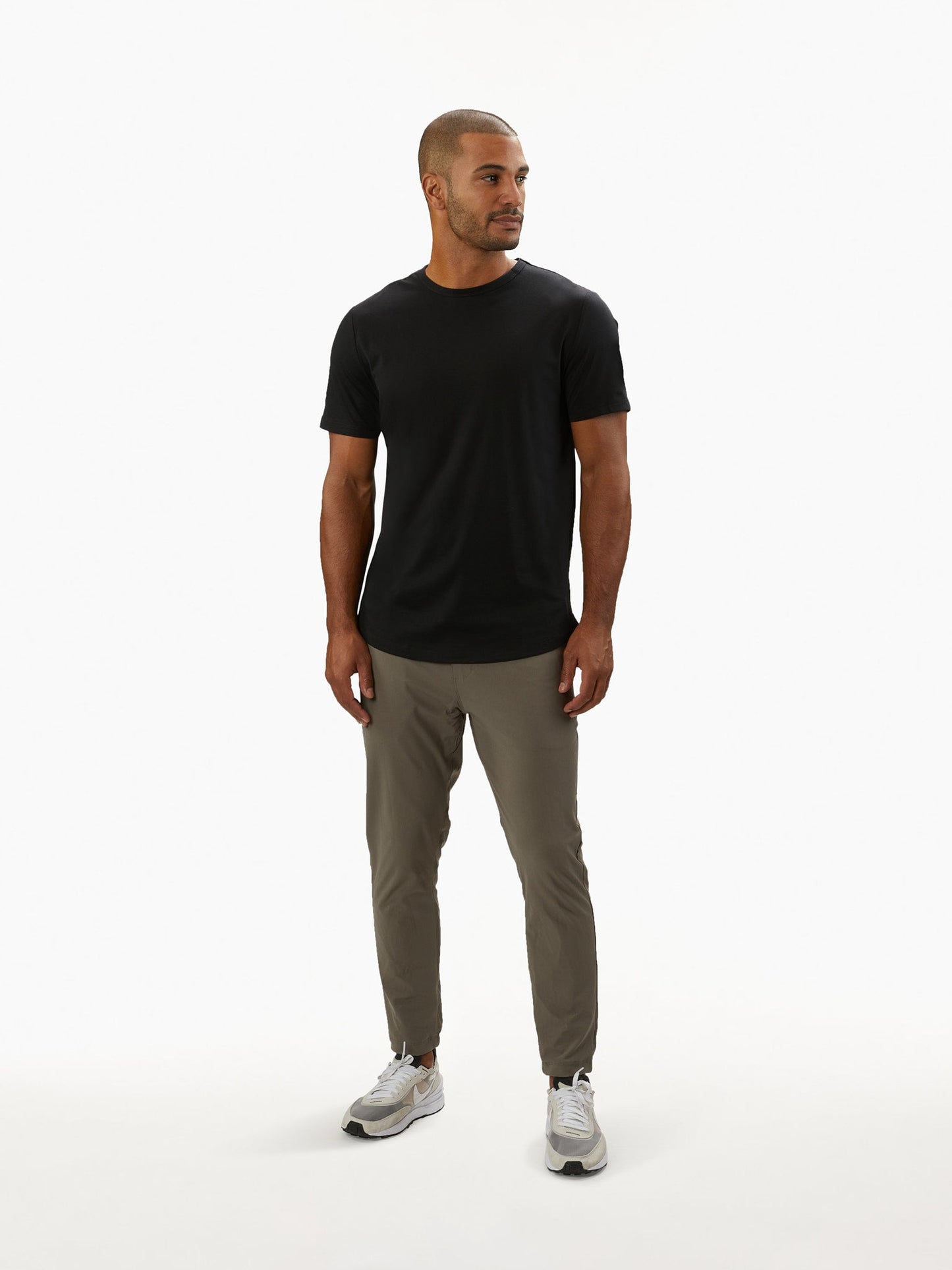 AO Universal Curve-Hem Tee