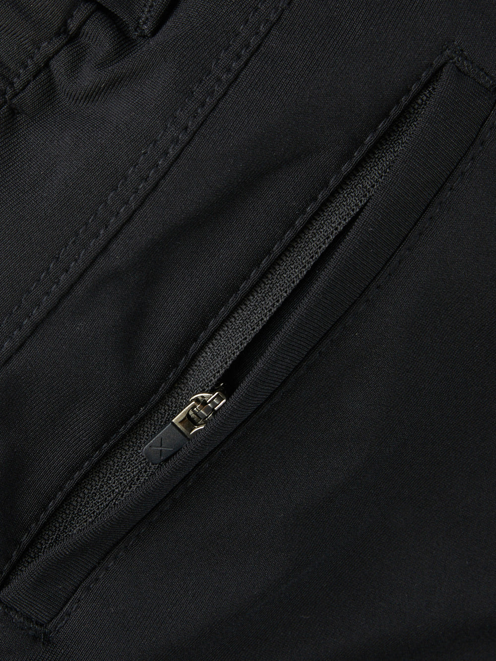AO Jogger
